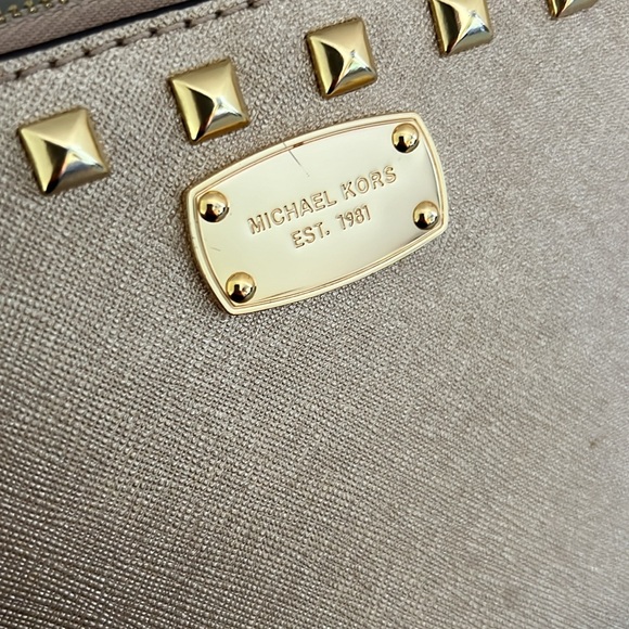 Michael Kors Wristlet - Picture 7 of 7
